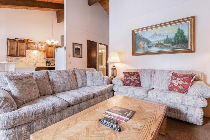 Chateau Blanc #13 Mammoth Lakes Quarto foto