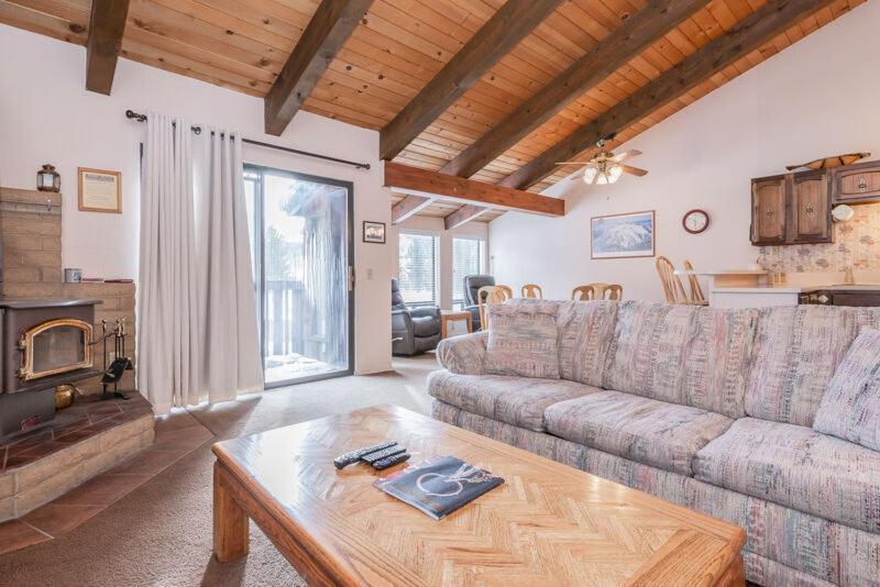 Chateau Blanc #13 Mammoth Lakes Quarto foto